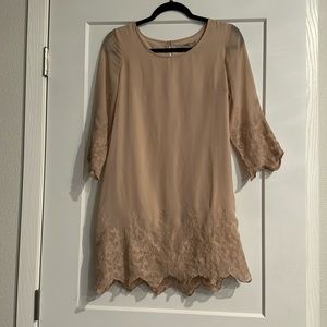 Forever 21 XS light blush pink half sleeve dress with lace detailing